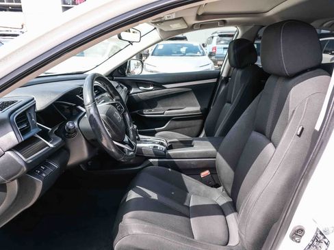 Used 2019 Honda Civic EX image 18