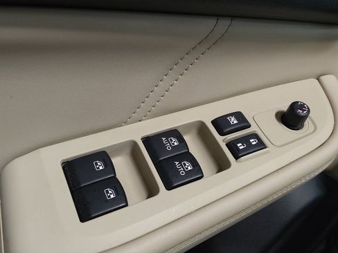 Used 2018 Subaru Outback 2.5i Limited image 27