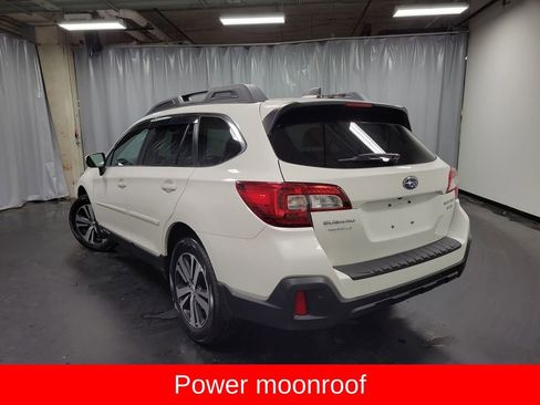 Used 2018 Subaru Outback 3.6R Limited AWD/4WD image 7