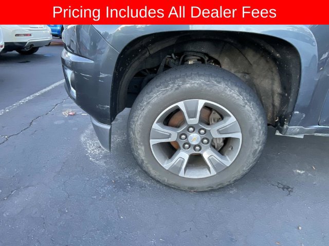 Used 2019 Chevrolet Colorado Z71 AWD/4WD image 2