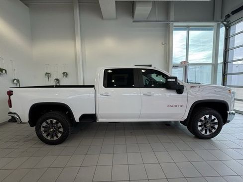 New 2026 Chevrolet Silverado 3500 LT w/ All Star Edition image 32