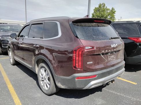 Used 2022 Kia Telluride S AWD/4WD image 5