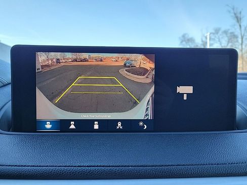 Used 2023 Acura MDX SH-AWD image 32