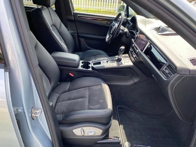 Used 2019 Porsche Macan AWD/4WD image 20