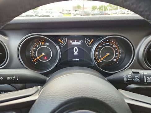 Used 2020 Jeep Wrangler Unlimited Sport S image 11