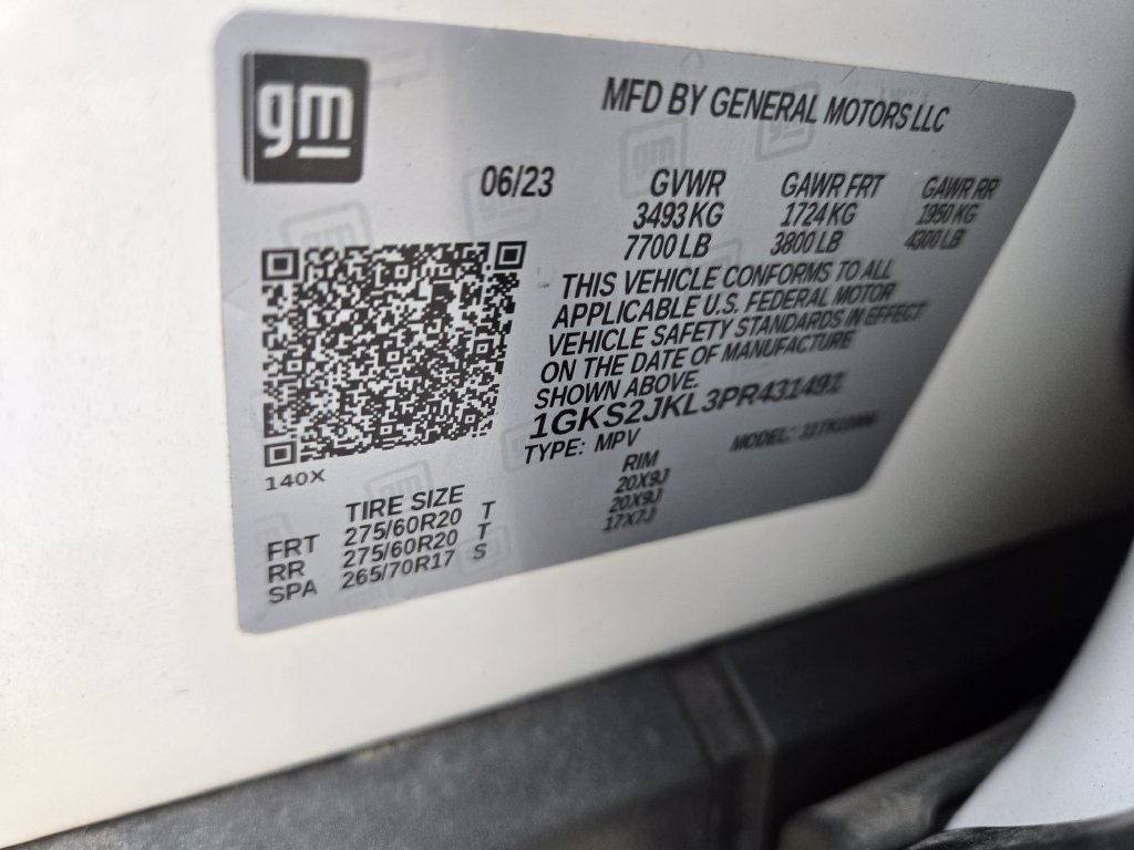 Used 2023 GMC Yukon XL Denali AWD/4WD image 13