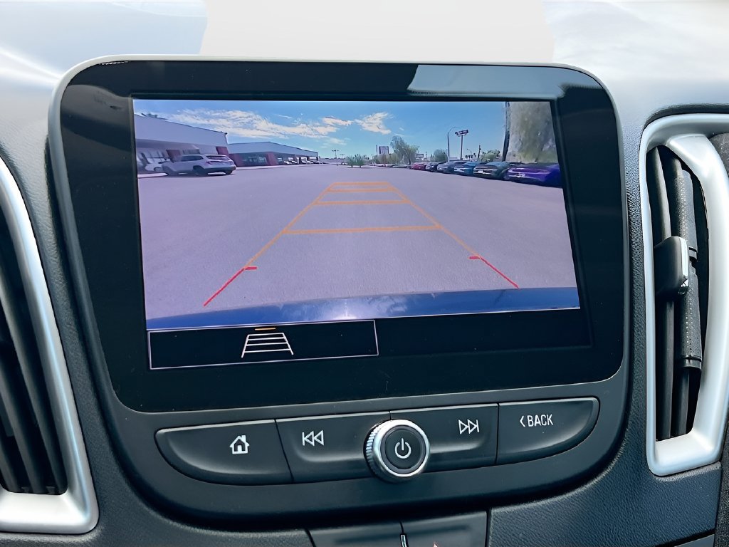 Used 2024 Chevrolet Malibu LT FWD image 13