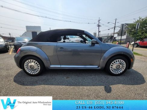 Used 2016 Volkswagen Beetle 1.8T S FWD image 14
