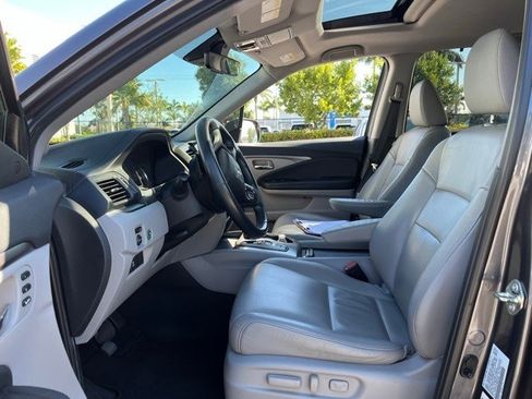 Used 2021 Honda Pilot EX-L image 6