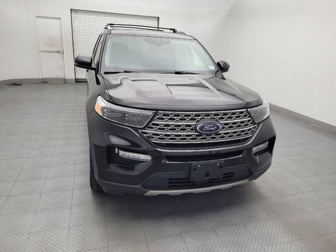 Used 2022 Ford Explorer Limited w/ Equipment Group 301A AWD/4WD image 14