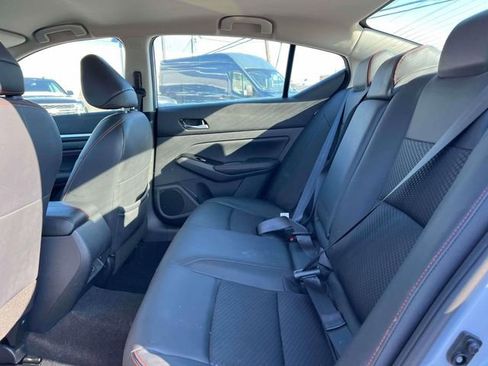 Used 2023 Nissan Altima 2.5 SR image 9