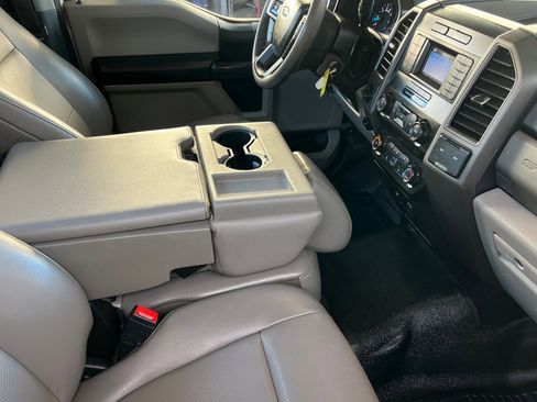 Used 2020 Ford F350 XL w/ Power Equipment Group image 12