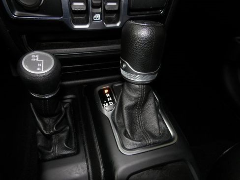 Used 2020 Jeep Wrangler Unlimited Freedom Edition image 26