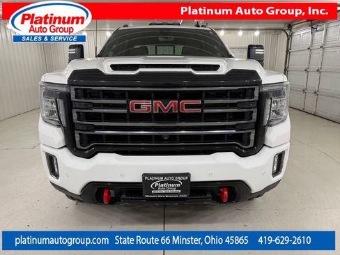 Used 2023 GMC Sierra 3500 AT4 w/ AT4 Premium Plus Package AWD/4WD image 8