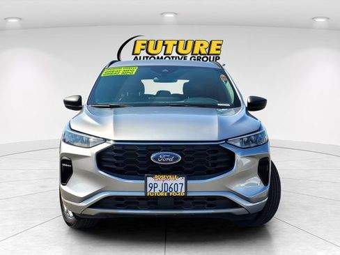 Certified 2024 Ford Escape ST-Line w/ Tech Pack #1 AWD/4WD image 2