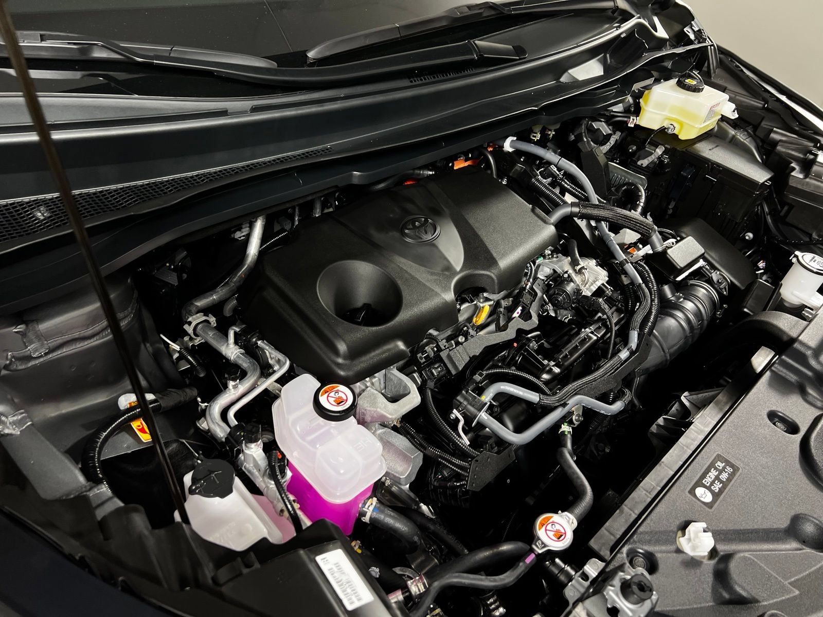 Used 2026 Toyota Sienna Limited FWD image 10