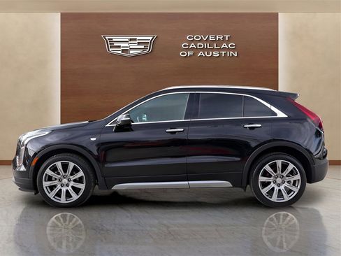 Used 2019 Cadillac XT4 Premium Luxury w/ Enhanced Visibility Package image 2