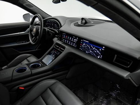 Used 2023 Porsche Taycan Turbo S w/ Premium Package image 41