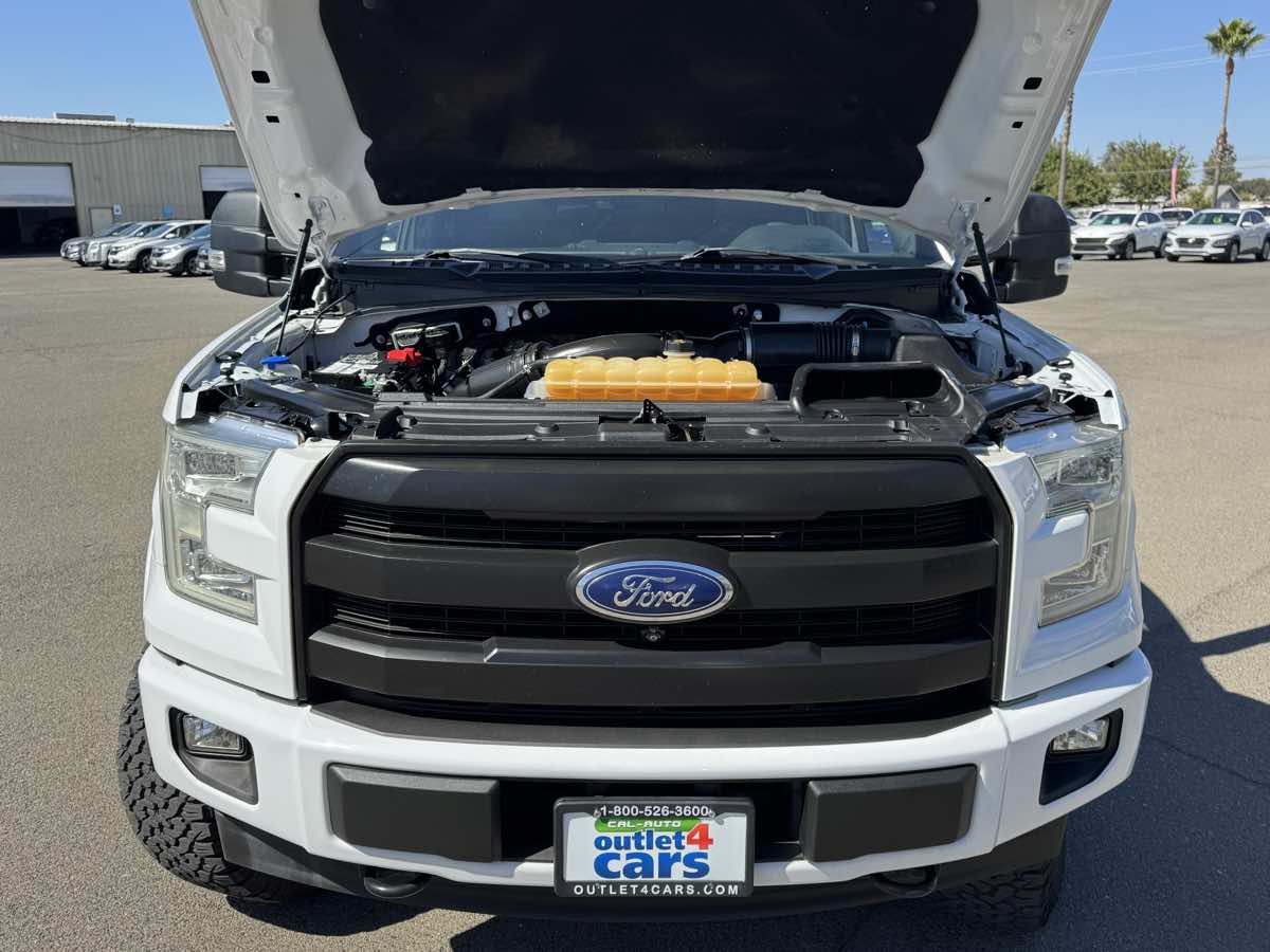 Used 2017 Ford F150 Lariat w/ Equipment Group 502A Luxury AWD/4WD image 44