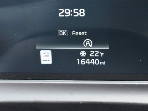 Certified 2025 Kia Seltos S image 21