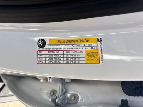 Used 2024 Chevrolet Silverado 1500 ZR2 image 29