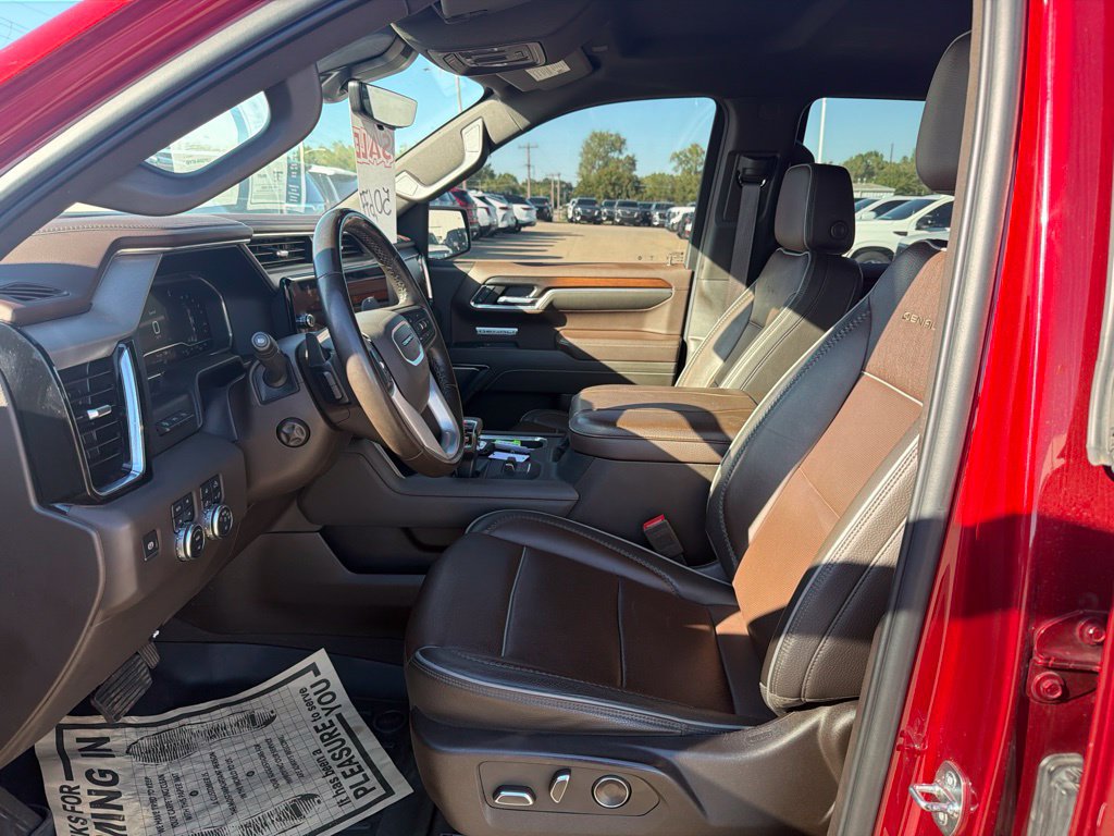 Used 2024 GMC Sierra 1500 Denali w/ Technology Package AWD/4WD image 19