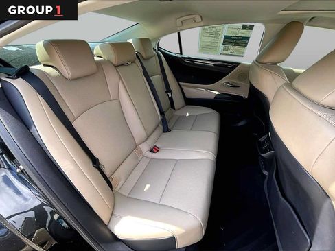 Certified 2021 Lexus ES 350 w/ Premium Package FWD image 17