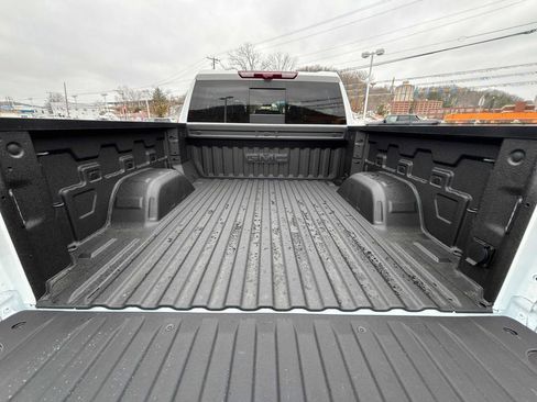 New 2026 GMC Sierra 1500 AT4X image 39