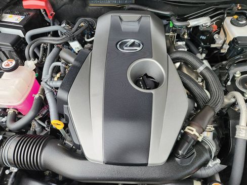 Used 2023 Lexus IS 300 w/ Comfort Package RWD image 33