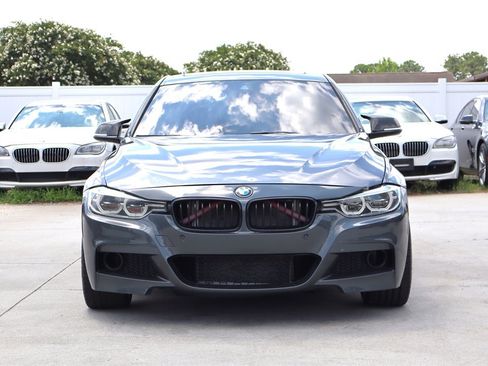 Used 2018 BMW 340i Sedan RWD image 2