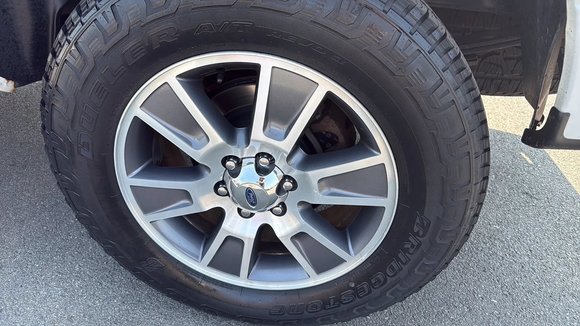 Used 2014 Ford F150 STX w/ Equipment Group 201A Mid AWD/4WD image 6