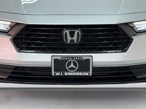 Used 2025 Honda Accord SE image 24