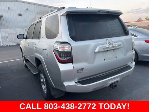 Used 2020 Toyota 4Runner SR5 image 3