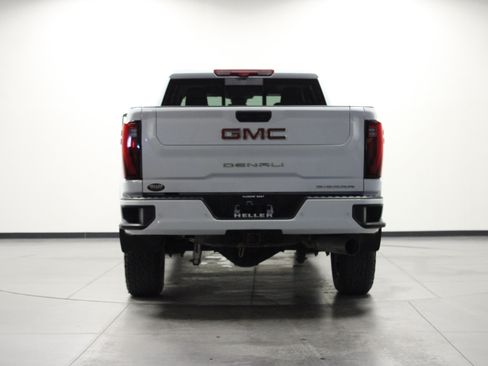 Used 2026 GMC Sierra 2500 Denali w/ Denali Reserve Package AWD/4WD image 5