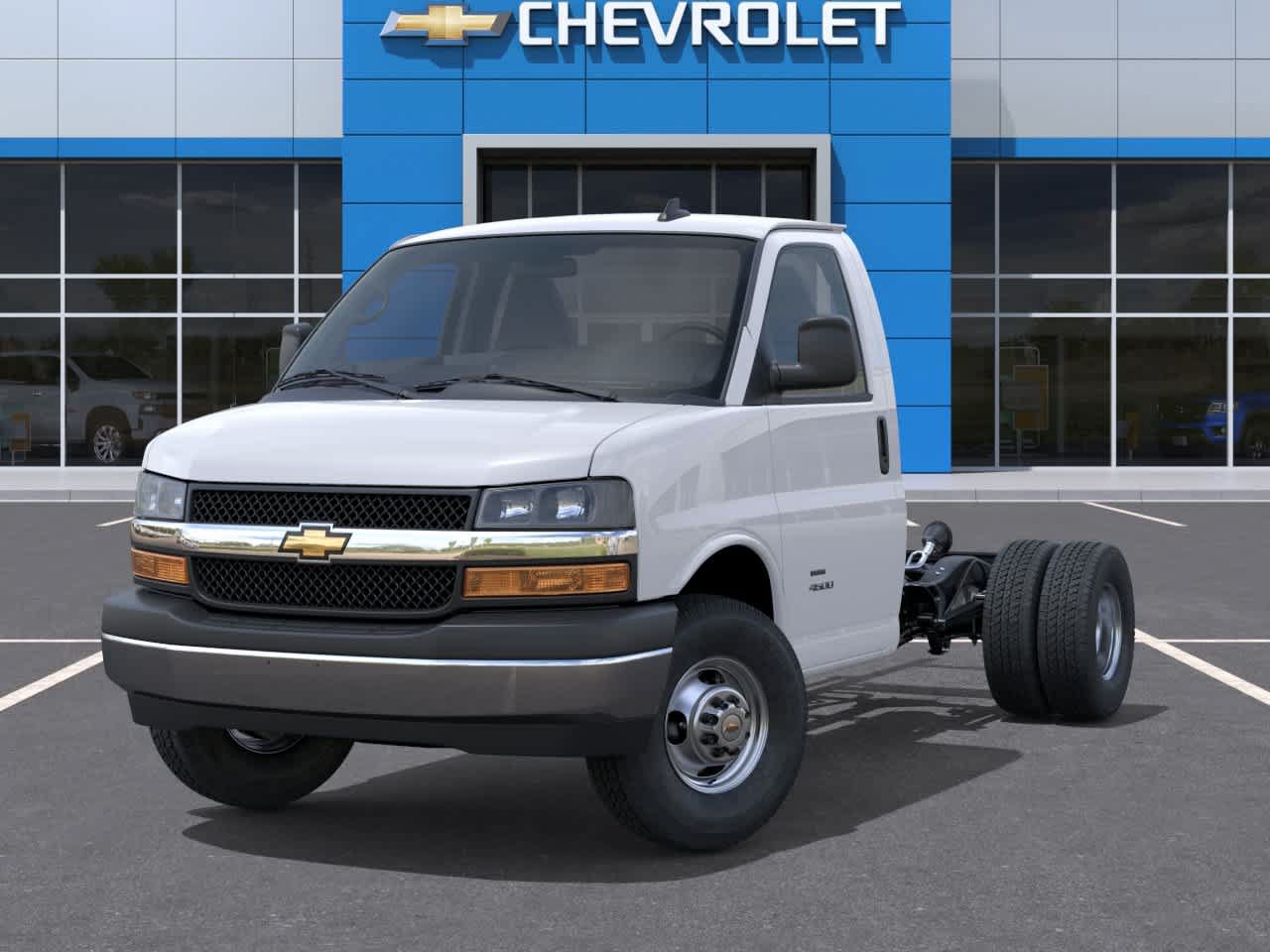 New 2025 Chevrolet Express 3500 w/ Power Convenience Package RWD image 6
