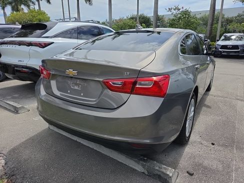 Used 2018 Chevrolet Malibu LT FWD image 5