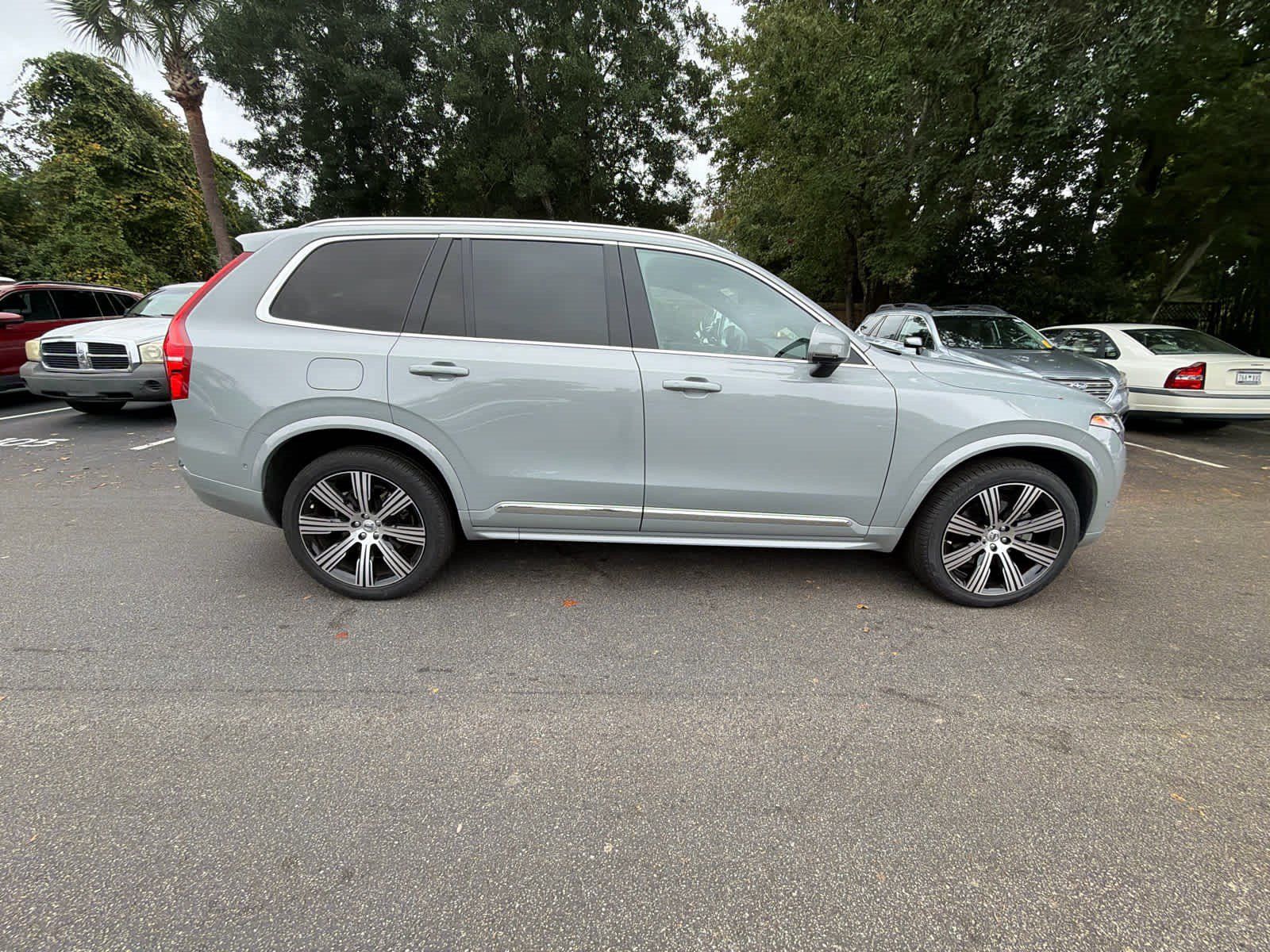 Used 2024 Volvo XC90 B6 Ultimate w/ Lounge Package AWD/4WD image 17