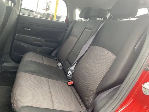 Used 2019 Mitsubishi Outlander Sport LE FWD image 15