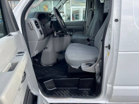 Used 2013 Ford E-250 and Econoline 250 w/ Commercial Cargo Van Pkg RWD image 22