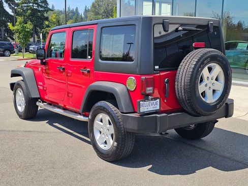 Used 2011 Jeep Wrangler Unlimited Sport AWD/4WD image 3