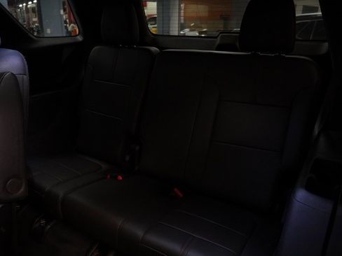 Certified 2023 Chevrolet Traverse RS w/ LPO, Floor Liner Package image 24