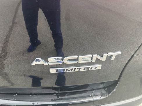 Used 2023 Subaru Ascent Limited AWD/4WD image 10
