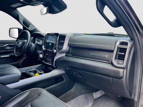 Used 2023 RAM 1500 Laramie RWD image 31