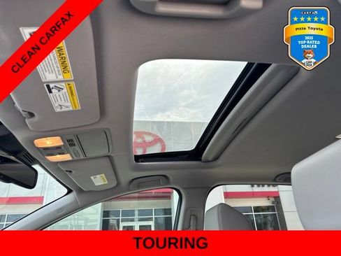 Used 2020 Honda CR-V Touring image 11