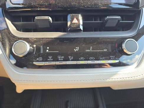 Certified 2026 Toyota Corolla Cross L image 27