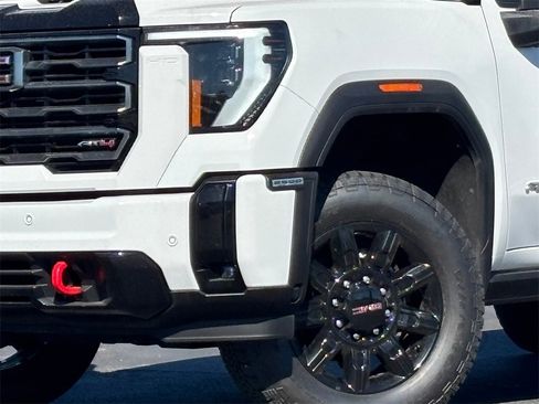 Certified 2025 GMC Sierra 2500 AT4 w/ AT4 Premium Plus Package image 2