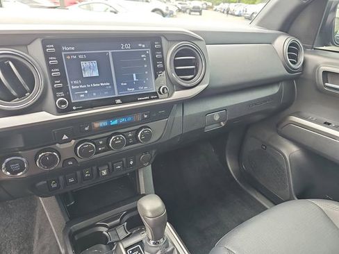 Used 2023 Toyota Tacoma TRD Sport w/ TRD Premium Sport Package AWD/4WD image 21
