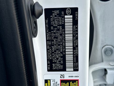 Used 2023 Toyota Camry SE w/ Blackout Package (TMS) image 27