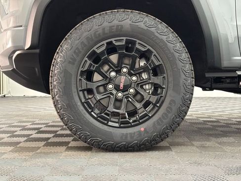 New 2026 GMC Canyon Elevation image 14