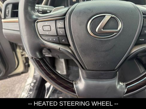 Used 2019 Lexus ES 350 Luxury image 9